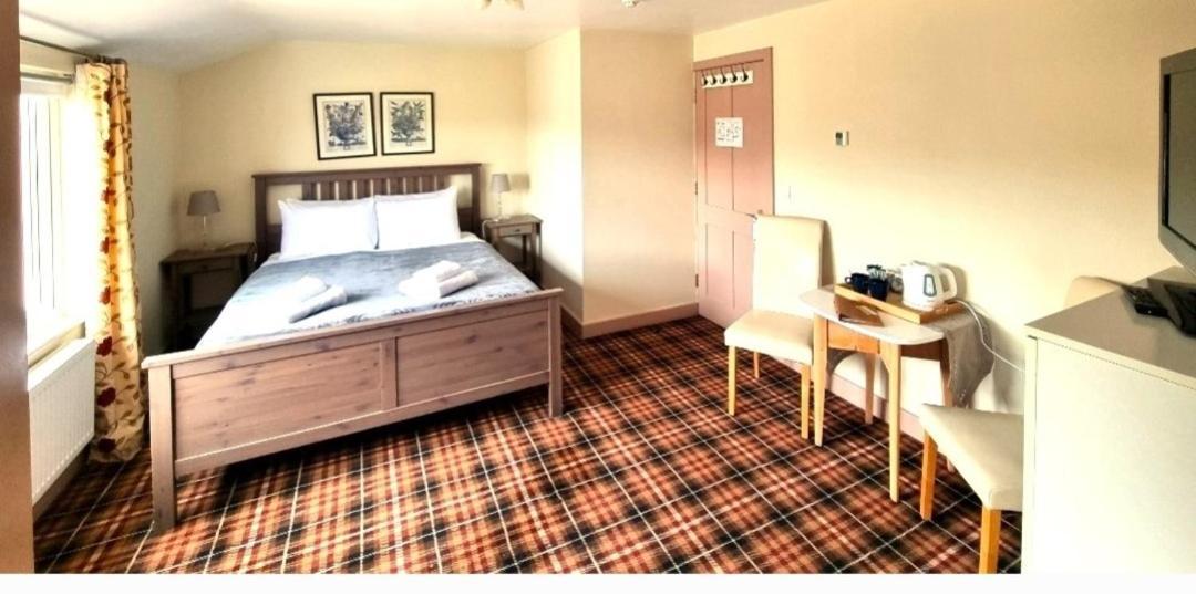 Oak Tree Rooms Ltd Brockenhurst Buitenkant foto