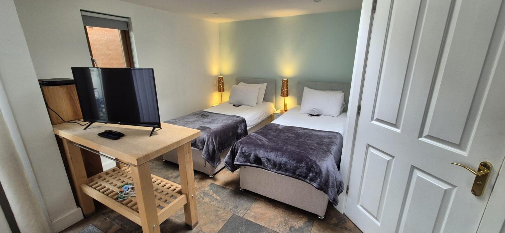 Oak Tree Rooms Ltd Brockenhurst Buitenkant foto